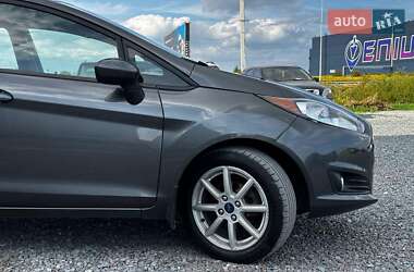 Седан Ford Fiesta 2019 в 
