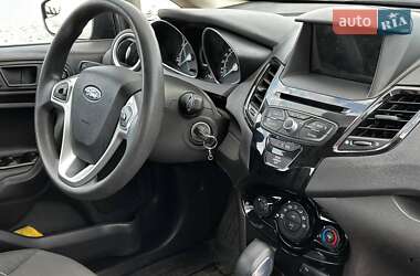 Седан Ford Fiesta 2019 в 
