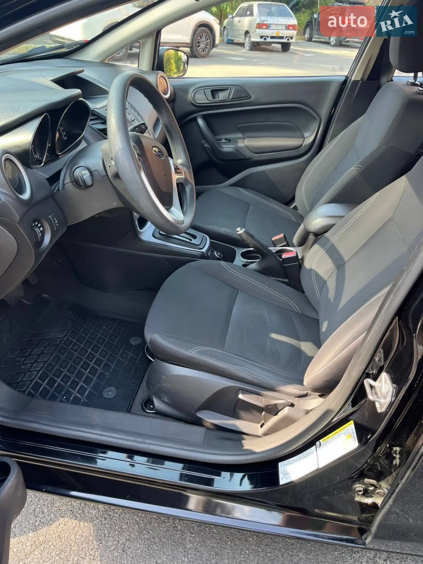 2018 Ford Fiesta - мініатюра 12