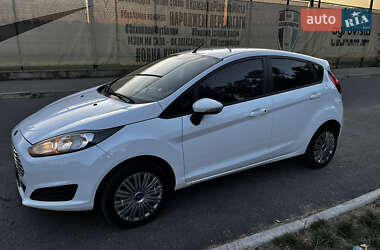 Хэтчбек Ford Fiesta 2013 в Киеве