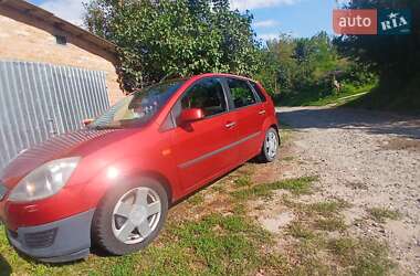 Хэтчбек Ford Fiesta 2007 в 