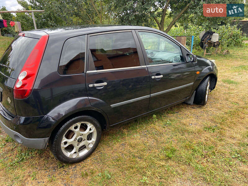 Хэтчбек Ford Fiesta 2007 в Луцке фото 12 Хэтчбек Ford Fiesta 2007 в Луцке