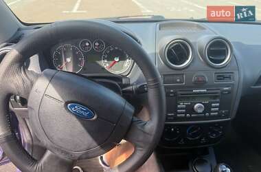Хэтчбек Ford Fiesta 2008 в 