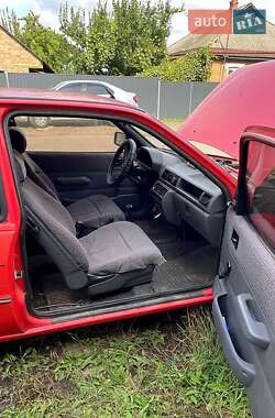 Хэтчбек Ford Fiesta 1990 в 