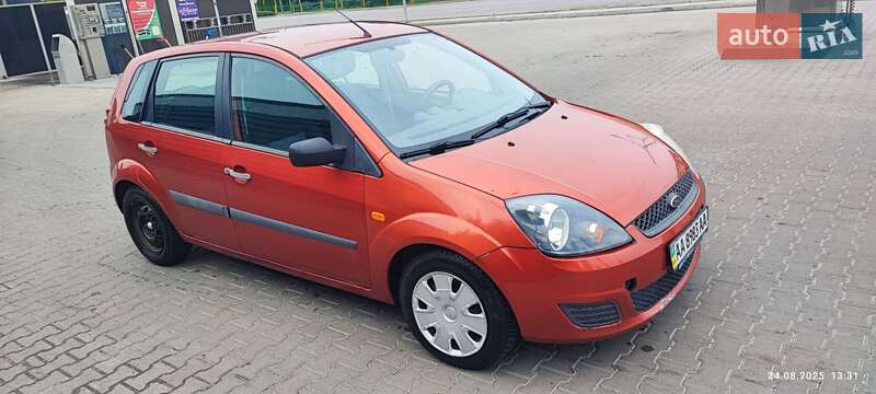 Хэтчбек Ford Fiesta 2006 в Киеве фото 8 Хэтчбек Ford Fiesta 2006 в Киеве