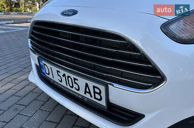 Хэтчбек Ford Fiesta 2012 в 