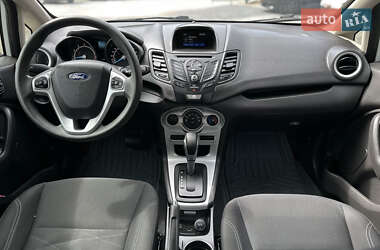 Хэтчбек Ford Fiesta 2019 в 