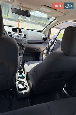 Хэтчбек Ford Fiesta 2014 в 