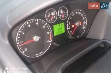 Хэтчбек Ford Fiesta 2007 в 