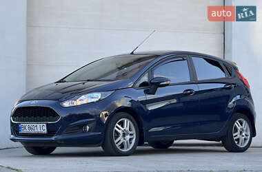 Хэтчбек Ford Fiesta 2017 в 