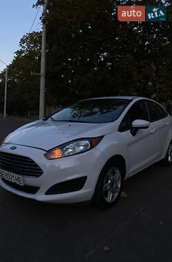 Седан Ford Fiesta 2018 в Николаеве