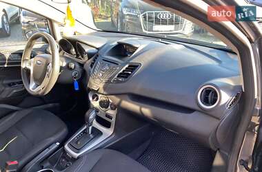 Хэтчбек Ford Fiesta 2019 в 