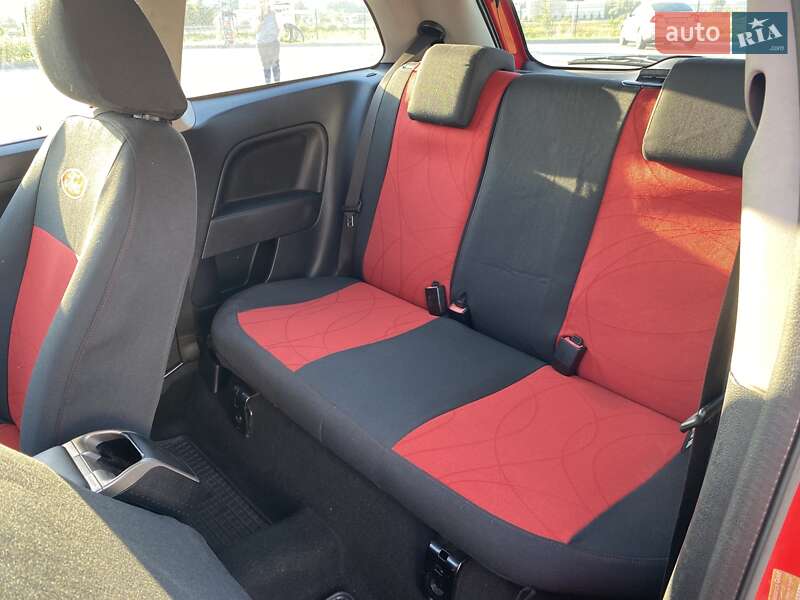 Хэтчбек Ford Fiesta 2006 в Киеве