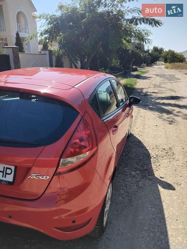 Хэтчбек Ford Fiesta 2010 в Малодолинском фото 2 Хэтчбек Ford Fiesta 2010 в Малодолинском