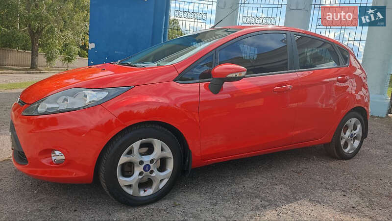 Хэтчбек Ford Fiesta 2012 в Харькове