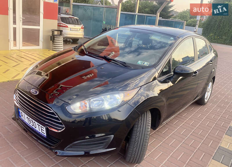 Седан Ford Fiesta 2019 в 
