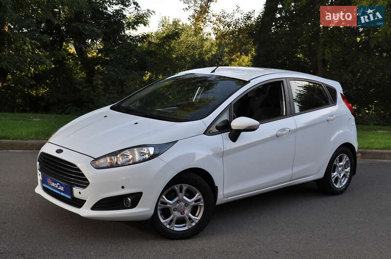 Хэтчбек Ford Fiesta 2013 в Киеве фото 2 Хэтчбек Ford Fiesta 2013 в Киеве