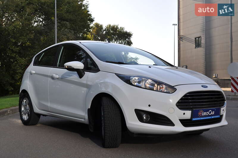 Хэтчбек Ford Fiesta 2013 в Киеве фото 7 Хэтчбек Ford Fiesta 2013 в Киеве
