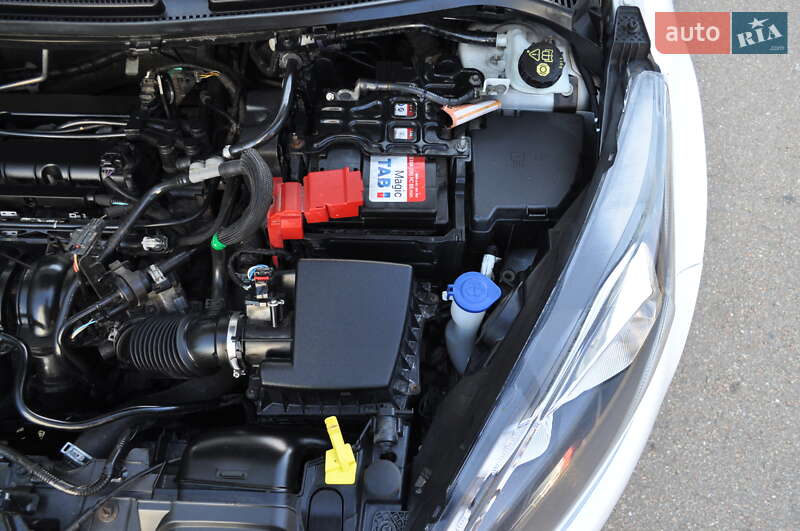 Хэтчбек Ford Fiesta 2013 в Киеве фото 54 Хэтчбек Ford Fiesta 2013 в Киеве