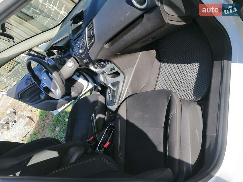 Седан Ford Fiesta 2018 в Житомирі