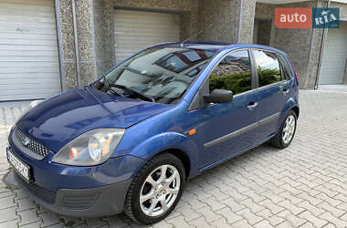 Хэтчбек Ford Fiesta 2007 в Ивано-Франковске