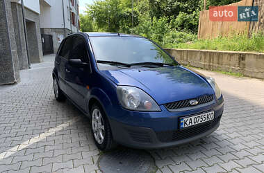 Хэтчбек Ford Fiesta 2007 в 