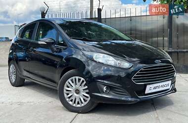Хэтчбек Ford Fiesta 2014 в Киеве