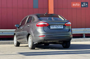 Седан Ford Fiesta 2017 в 