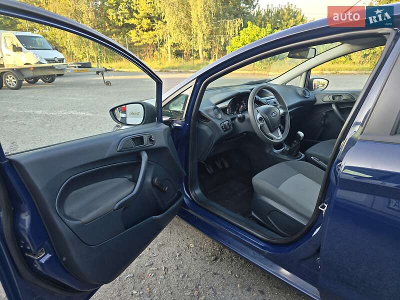 Хэтчбек Ford Fiesta 2012 в Хмельницком фото 16 Хэтчбек Ford Fiesta 2012 в Хмельницком