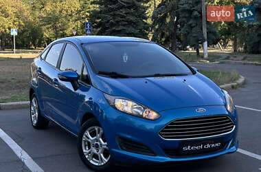 Седан Ford Fiesta 2016 в Миколаєві
