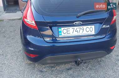 Хэтчбек Ford Fiesta 2011 в 