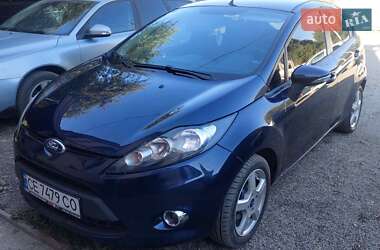 Хетчбек Ford Fiesta 2011 в Чернівцях