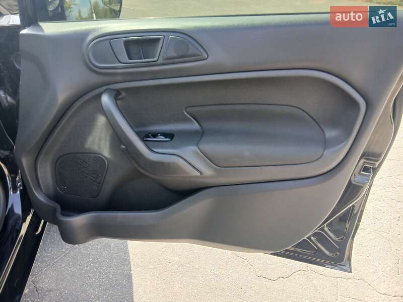 Хэтчбек Ford Fiesta 2019 в Каменском
