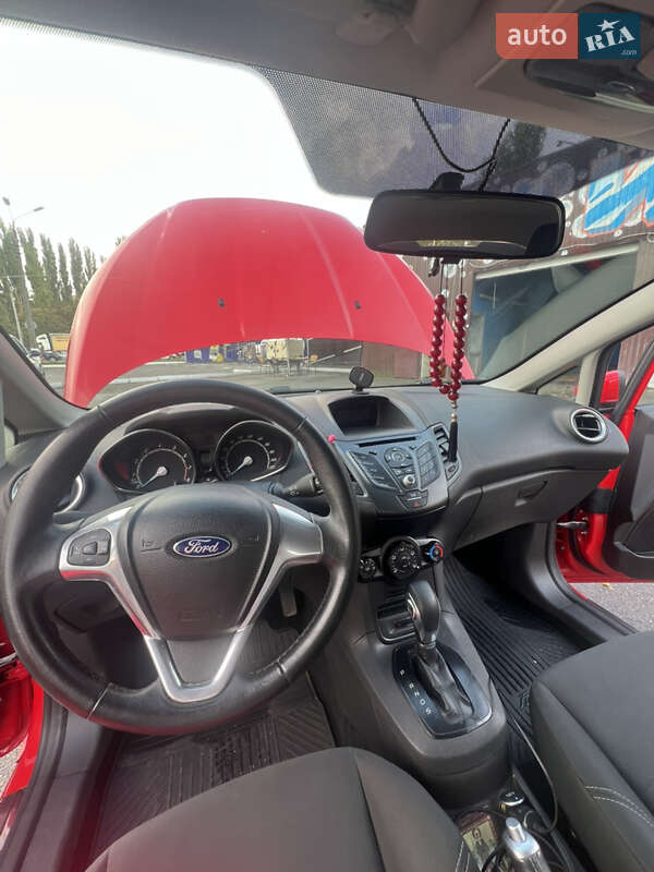 Седан Ford Fiesta 2016 в Киеве фото 24 Седан Ford Fiesta 2016 в Киеве