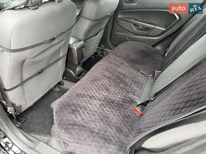 Седан Ford Fiesta 2018 в Николаеве