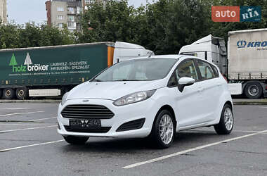 Хэтчбек Ford Fiesta 2016 в Ивано-Франковске