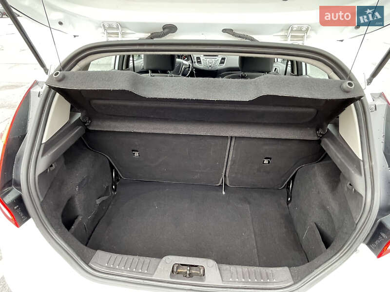 Хэтчбек Ford Fiesta 2016 в Ивано-Франковске фото 32 Хэтчбек Ford Fiesta 2016 в Ивано-Франковске