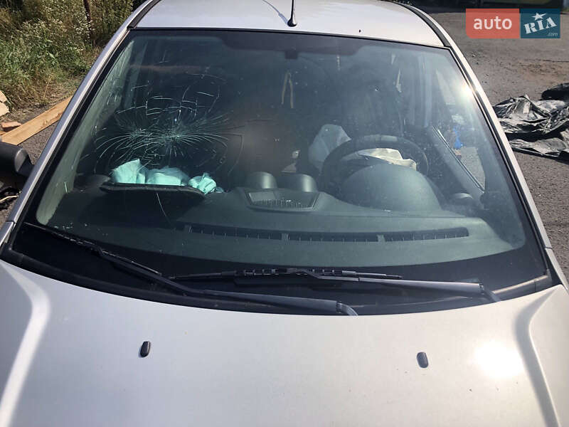 Хэтчбек Ford Fiesta 2007 в Мукачево фото 5 Хэтчбек Ford Fiesta 2007 в Мукачево