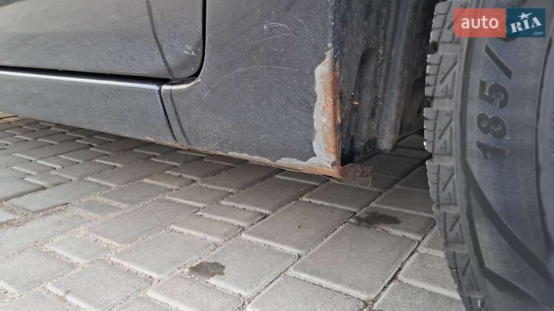 Хэтчбек Ford Fiesta 2005 в Виннице