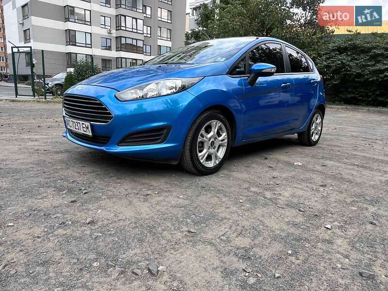 Хэтчбек Ford Fiesta 2014 в 