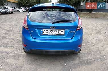 Хэтчбек Ford Fiesta 2014 в 