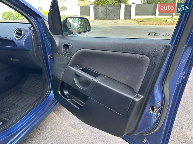 Хетчбек Ford Fiesta 2007 в Вінниці