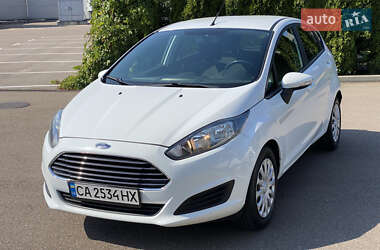 Хэтчбек Ford Fiesta 2013 в 