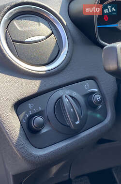 Хэтчбек Ford Fiesta 2013 в 