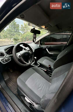 Хэтчбек Ford Fiesta 2011 в Полтаве