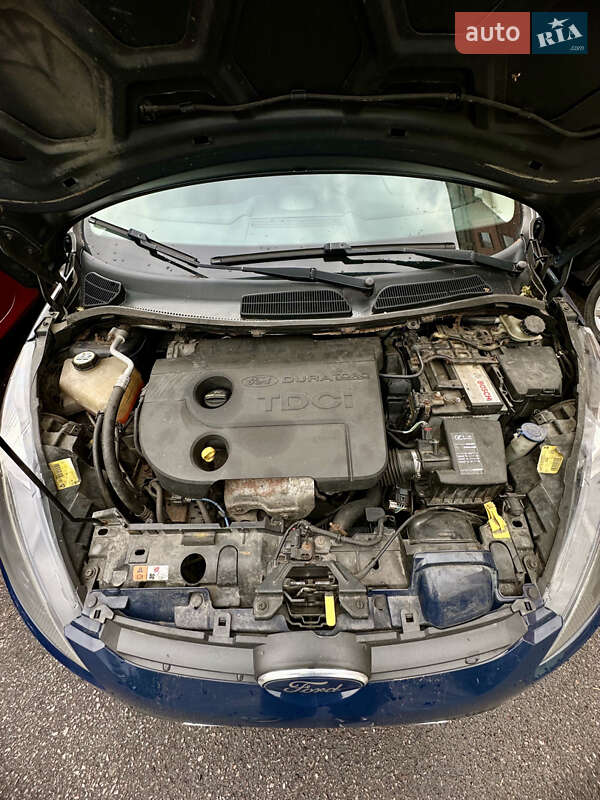 Хетчбек Ford Fiesta 2011 в Полтаві