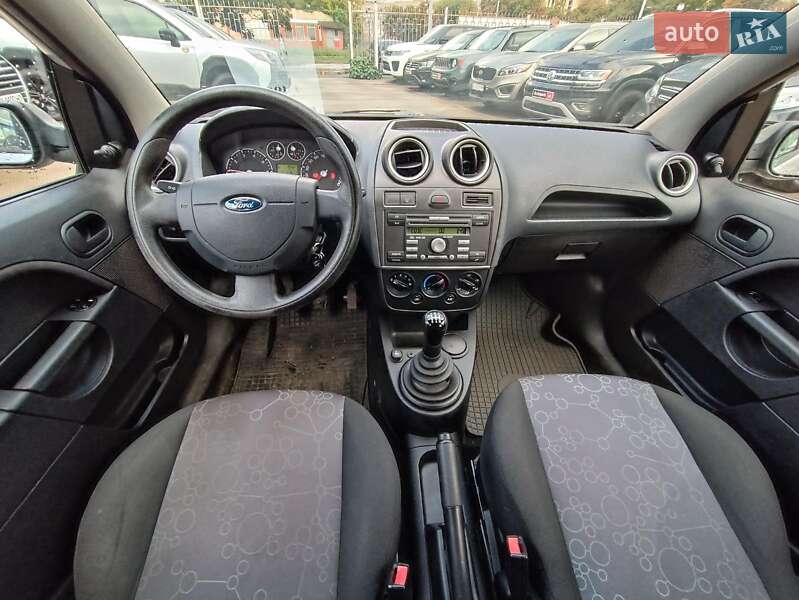 Хетчбек Ford Fiesta 2008 в Харкові