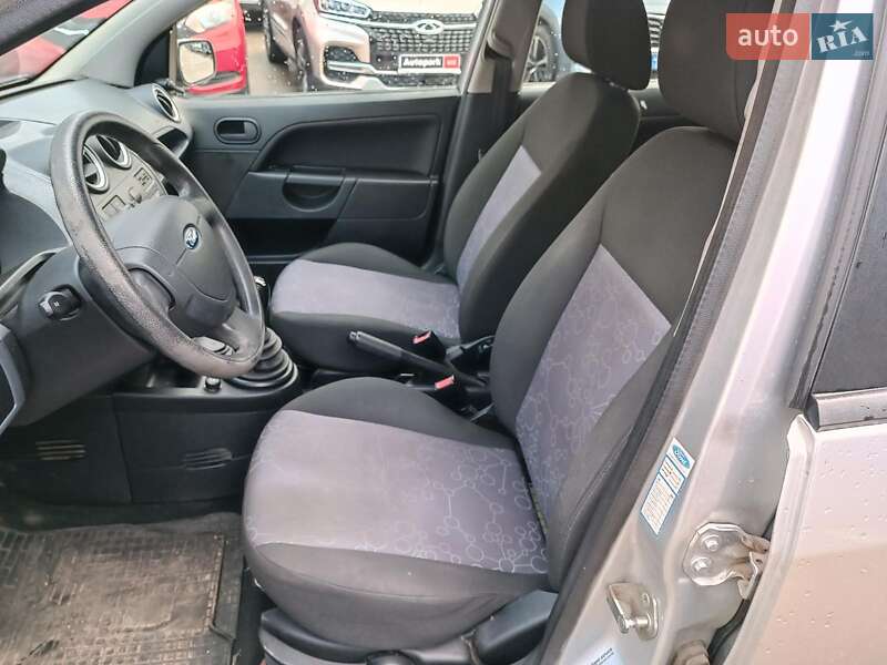 Хетчбек Ford Fiesta 2008 в Харкові