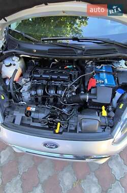 Седан Ford Fiesta 2013 в 