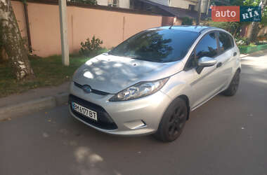 Хетчбек Ford Fiesta 2008 в Сумах
